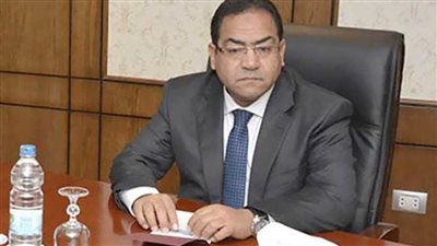 قرار جمهوري بمد خدمة رئيس الجهاز المركزي للتنظيم والإدارة لمدة عام