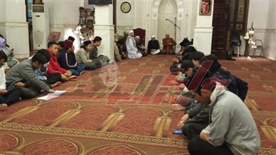 ١٠٠ طالب ماليزي وإندونيسي يحييون حلقات الذكر بالإسكندرية