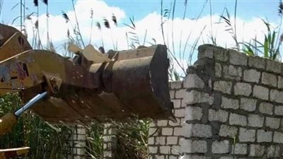 كفر الشيخ تزيل التعديات على الأراضي الزراعية 