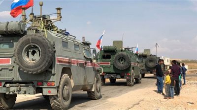 روسيا تسير دوريات على الحدود السورية التركية