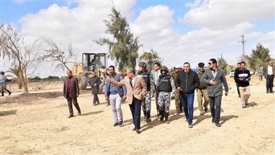 محافظ المنيا يقود حملة إزالة  لاسترداد 156 فدانا بالصحراوي الغربي 
