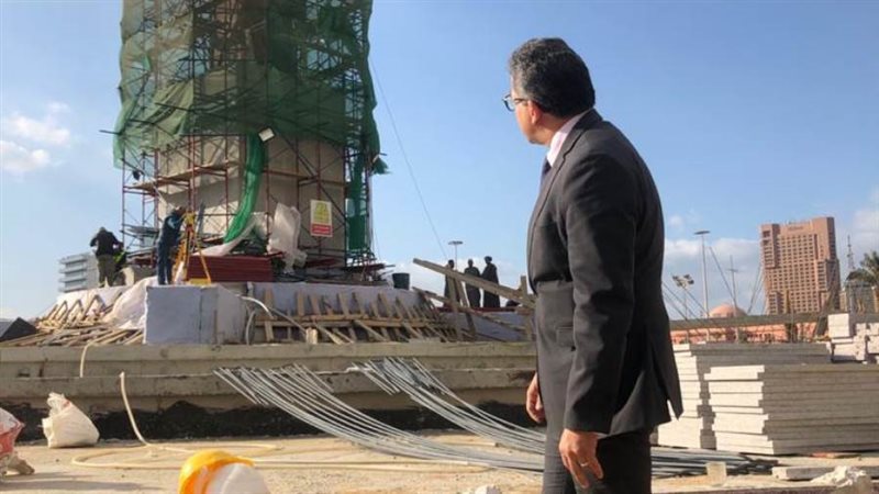 العنانى يتفقد مسلة