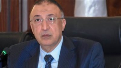 محافظ الإسكندرية يتابع أعمال التطهير والتعقيم بمختلف الأحياء