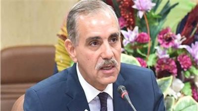 محافظ كفر الشيخ يتفقد مدرسة وجمعية (الأمل) للصم والبكم