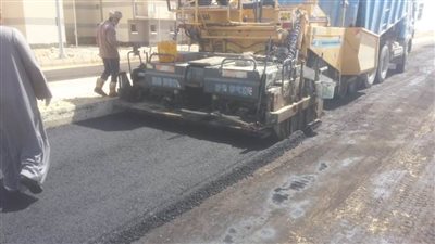 الإسكان: استكمال أعمال الطرق بمشروعي سكن مصر والإسكان الاجتماعي بالمنيا الجديدة