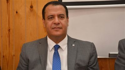 طلاب الامتياز بطب أسيوط يشاركون في حملة الجامعة التوعوية الموسعة