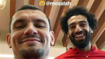 «صلاح» يبعثر أوراق «لوفرين» أمام معجبيه