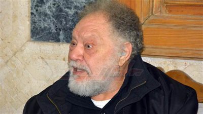  أبرزهم يحيى الفخراني.. النجوم في عزاء لينين الرملي (صور)