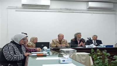 بدء ورشة عمل 