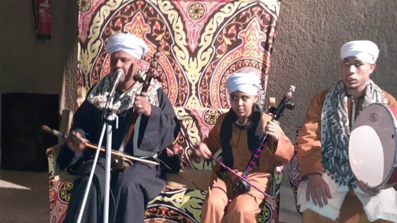 جانب من العرض المسرحي