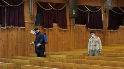  تعقيم جميع منشآت جامعة كفرالشيخ للحد من 