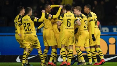 بوروسيا دورتموند يعلن أول إصابة فى التدريبات بعد العودة من حظر كورونا