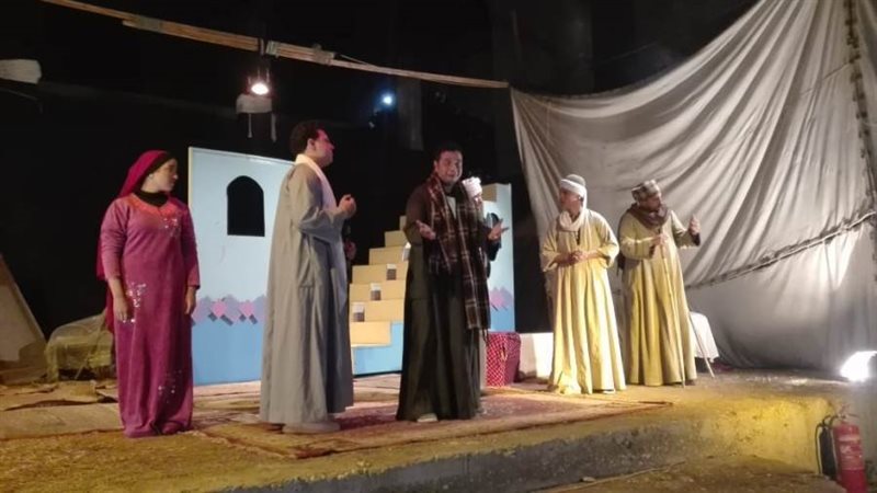 ابن عروس عرض مسرحي