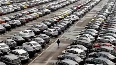 مبيعات السيارات داخل الصين تتراجع 18 % بسبب 