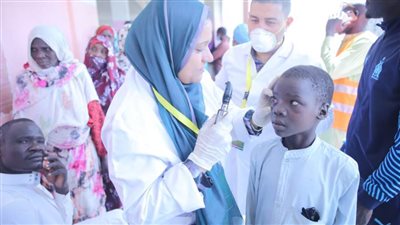 قافلة الأزهر الطبية تنقذ حياة طفل بتشاد 