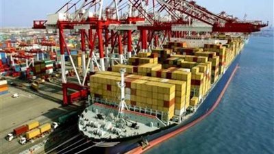 23 سفينة إجمالي الحركة بموانئ بورسعيد