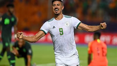 بغداد بونجاح يختار الأهلي