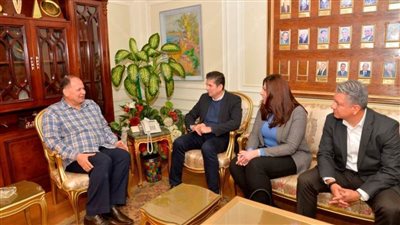 محافظ أسيوط يلتقي رئيس 