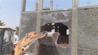 إزالة 21  تعديا على أرض زراعية  بناصر 