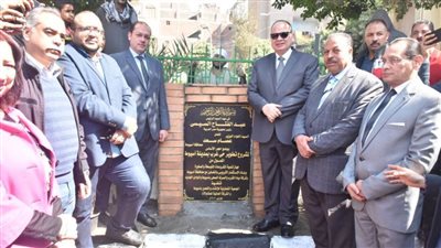 محافظ أسيوط يضع حجر أساس مشروع تطوير حي غرب بتكلفة 23.3 مليون جنيه 