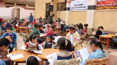 رسم وشعر وموسيقى بقرية دنديط بثقافة الدقهلية