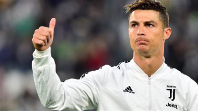 بالفيديو.. رونالدو ينضم لقائمة المشاهير الذين طالبوا بالالتزام بالحجر الصحي وخرقوه.. 