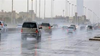 الأرصاد السعودية تحذر من وصول موجة الأمطار إلى ذروتها مع زخات من البرد