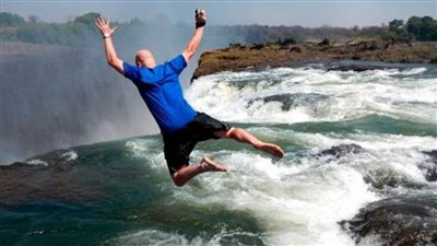 فقط لمن يجرؤ ..