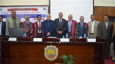 جامعة سوهاج تمنح باحثًا يمنيًا درجة الدكتوراة في علوم الإحصاء الرياضي