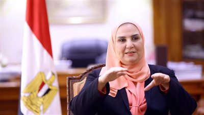 وزيرة التضامن : تنفيذ توجيهات الرئيس السيسي برعاية الأسر الأكثر تضررا من تداعيات فيروس كورونا