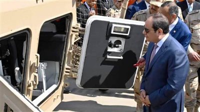 الرئيس يفتتح 