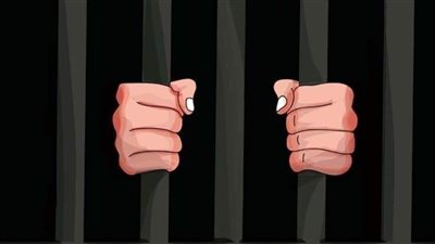 30 سنة لشقيقين قتلا أخاهما بمساعدة والدهما بسوهاج