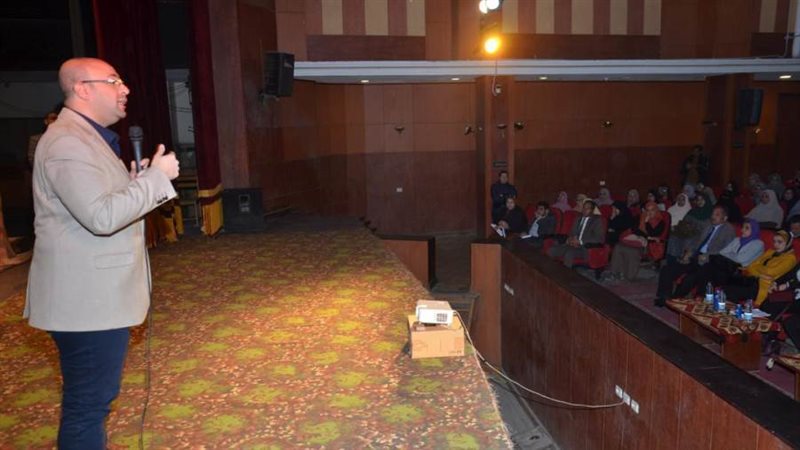 محافظ بنى سويف