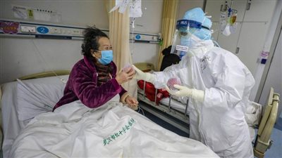 وفيات كورونا المستجدّ في الصين تتخطى ألفي شخص