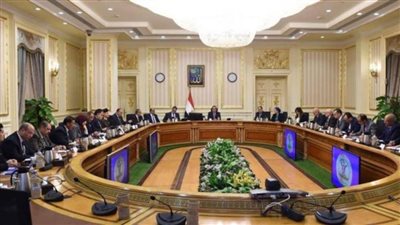 مجلس الوزراء يوافق علي زيادة بدل المهن الطبية بنسبة 75%