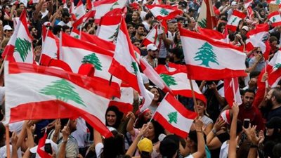 لبنان: احتجاجات أمام البنك المركزي