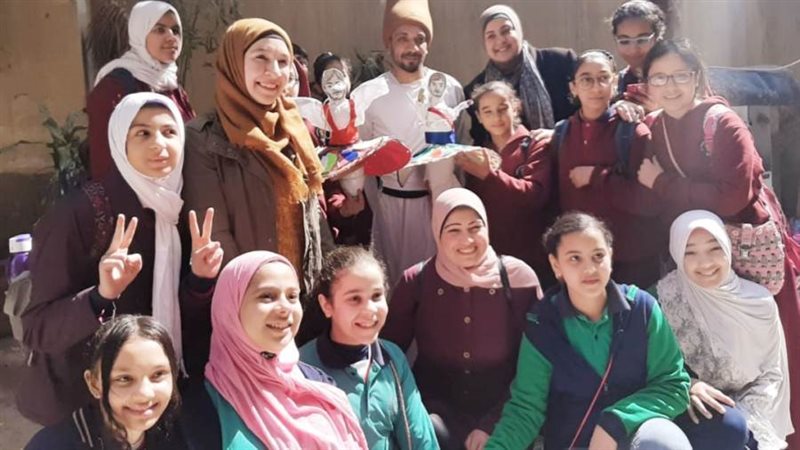 جانب من ورشة التنورة