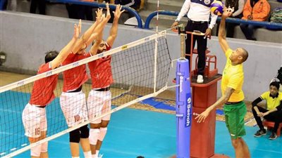 الأهلي يفوز على خبيل اليمني في البطولة العربية  للأندية للكرة الطائرة.. صور