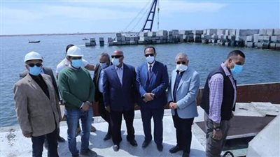 عاجل.. وزير النقل يتابع تنفيذ المشروعات بميناء الإسكندرية