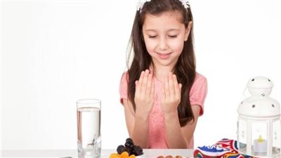 6 أفكار مبتكرة لتحفيز طفلك على الصيام