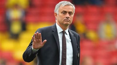 «مورينيو» يرفض عرض برشلونة وينتظر موافقة باريس سان جيرمان