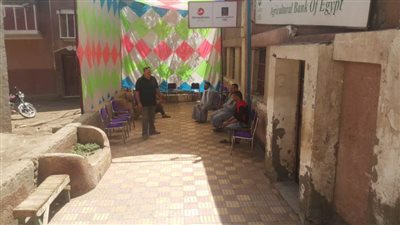 المنيا تواصل رش وتطهير وتعقيم المنشآت العامة لمواجهة كورونا 