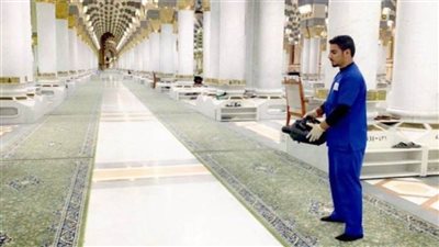 تدشين تقنية تعقيم جديدة داخل المسجد الحرام