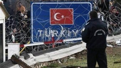 عاجل.. تركيا تتخلص من المهاجرين بتهريبهم إلى إيطاليا