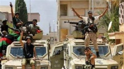 عاجل.. الجيش الليبي يُحبط هجوم الميليشيات على خزانات الوقود بـ