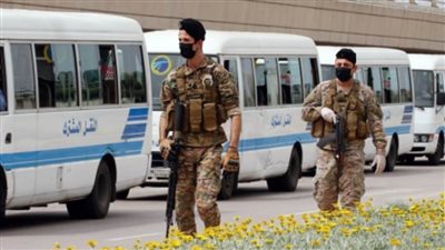 الجيش اللبناني يوزع مساعدات على المتضررين من 