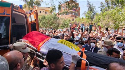 محافظ البحيرة يشهد جنازة الشهيد البطل محمد الجوهري