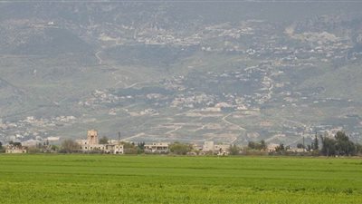 تصاعد الانشقاقات والاقتتال الداخلي بين 