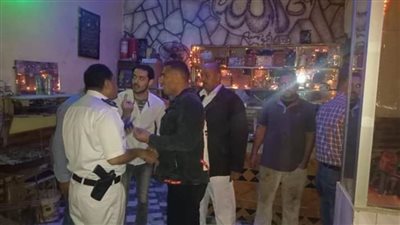 ضبط صاحب كافتيريا اخترق مواعيد الحظر بالشرقية