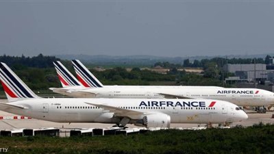 فرنسا تعلن القادمين لأراضيها المستثنين من الحجر الصحي